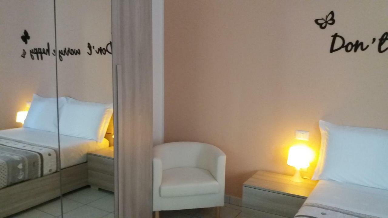 Hotel Depandance Macchiavelli 2 Cagliari Zewnętrze zdjęcie